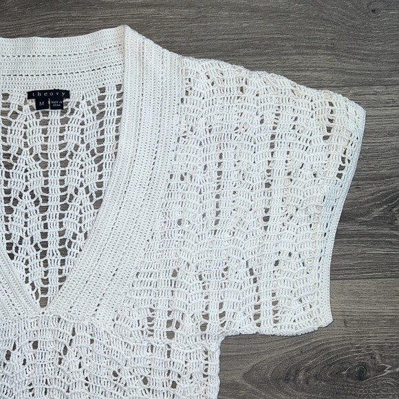 THEORY Crochet Open Knit Top Medium Unlined White Coastal Resortwear Bohemian - Picture 5 of 10